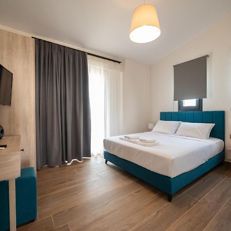 Hotel Horeizons Modern Living Vrasná Esterno foto