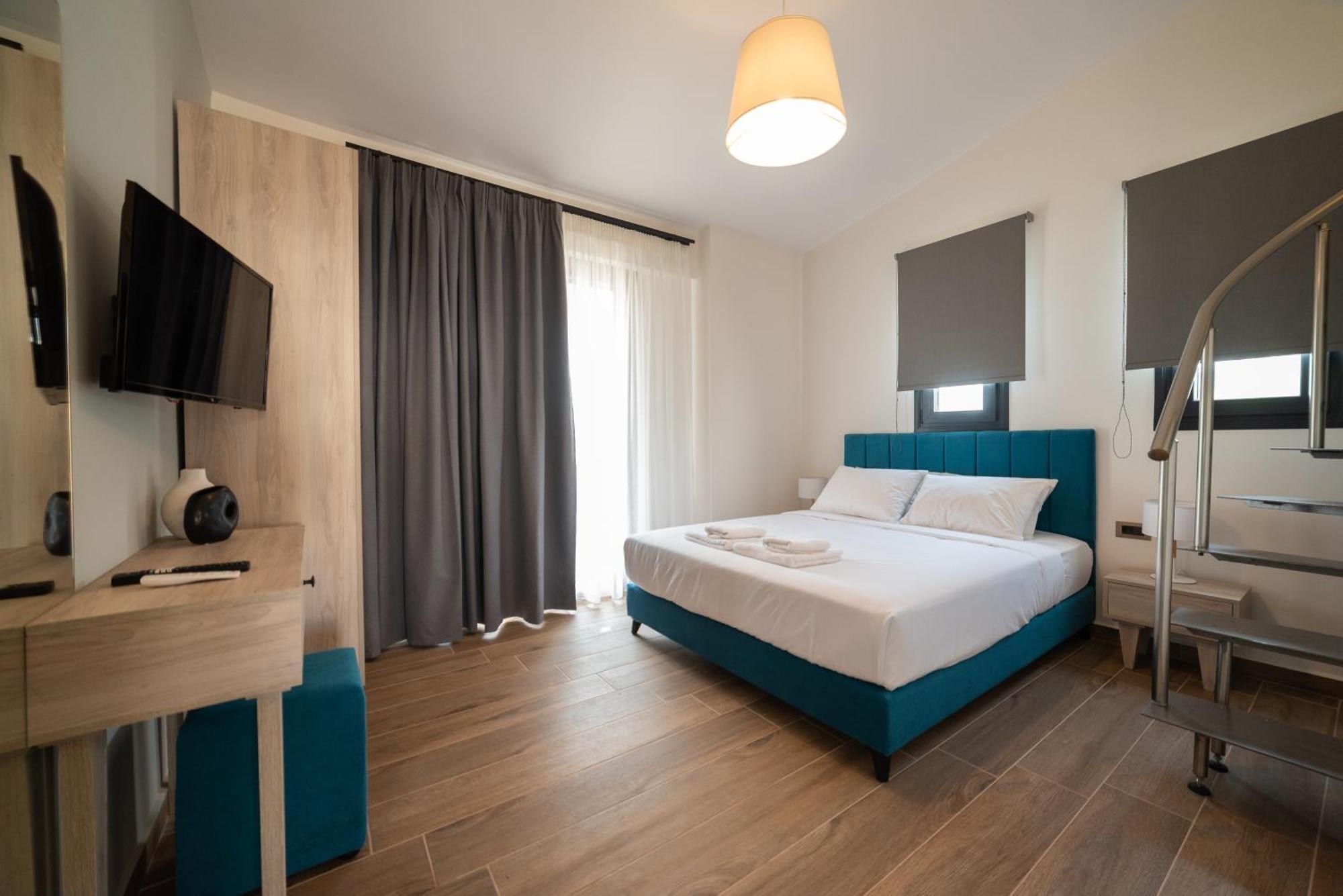 Hotel Horeizons Modern Living Vrasná Esterno foto