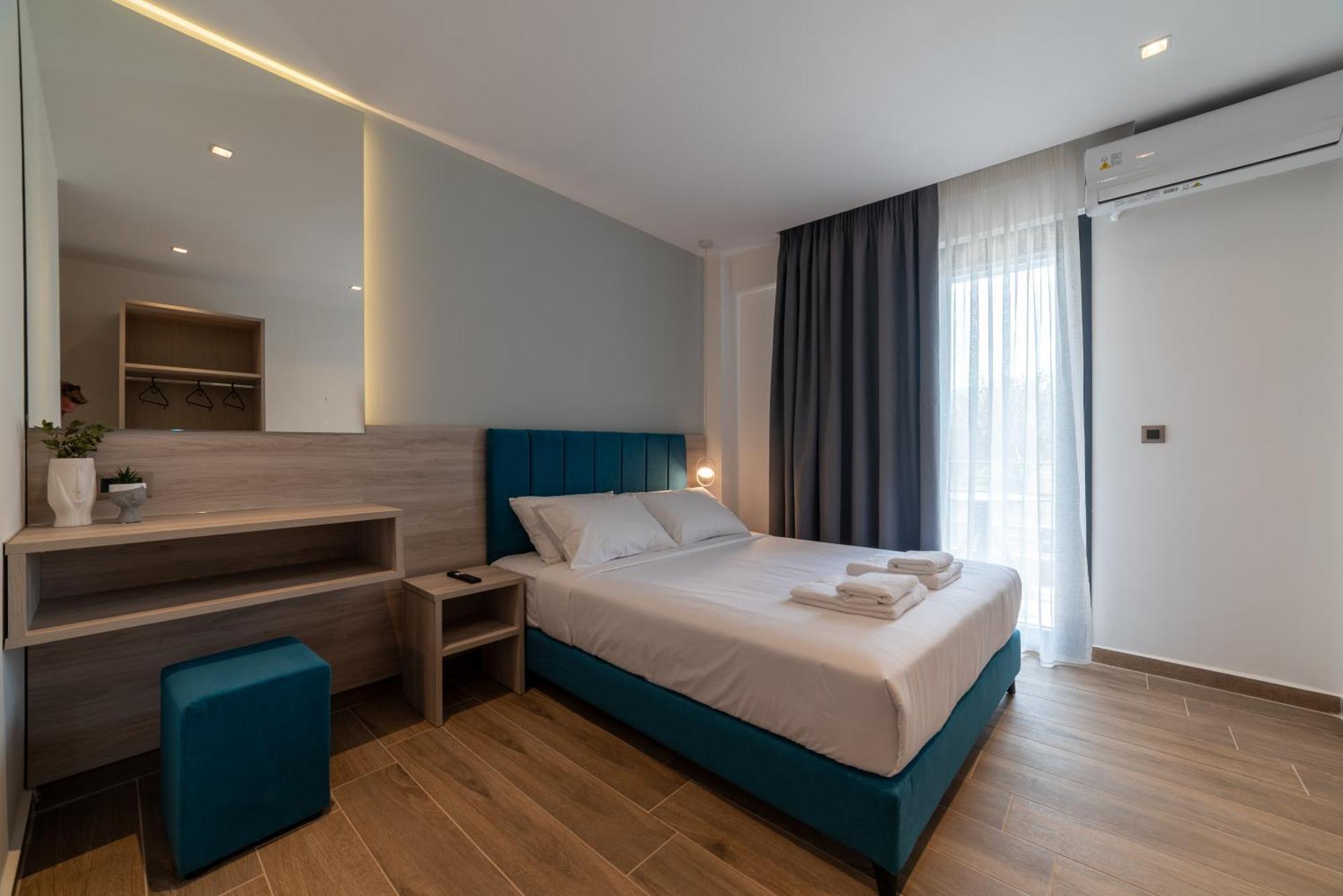 Hotel Horeizons Modern Living Vrasná Esterno foto